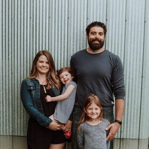 Meet your Posher, Kendra